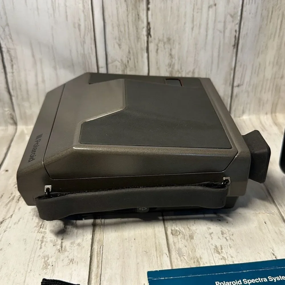 Polaroid Camera With Storage Case Spectra System‎ User Manual